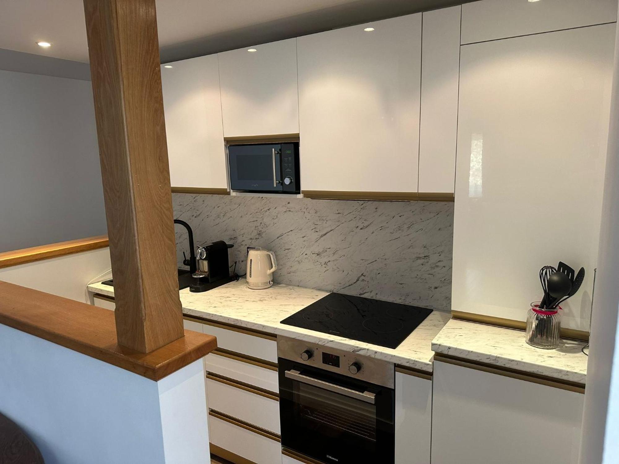 Cozy Apartment バイア·マーレ エクステリア 写真